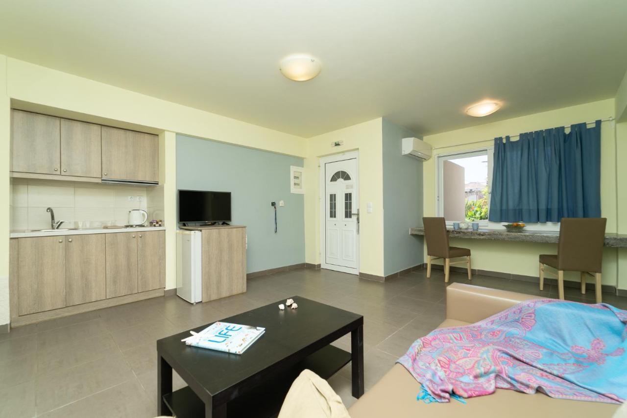 Hotel Estia Foinikounda Extérieur photo