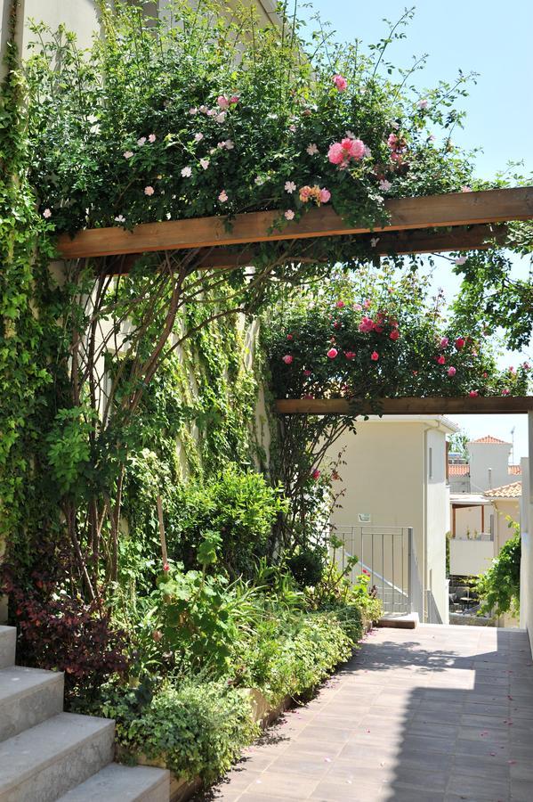 Hotel Estia Foinikounda Extérieur photo
